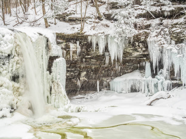 istock Frozen waterfall in Ricketts Glen Park 916362466
