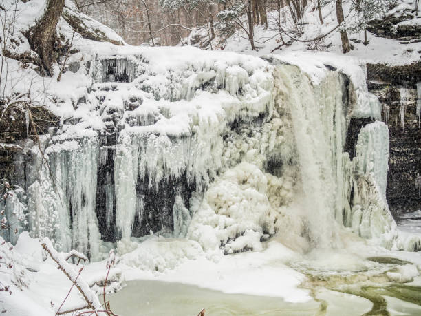 istock Frozen waterfall in Ricketts Glen Park 916362478