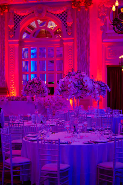 istock flowers on table in wedding day 916376030