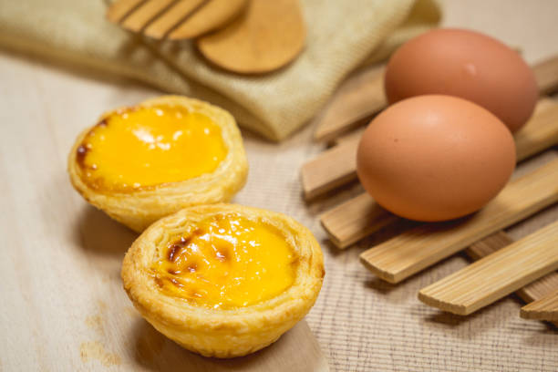 istock Egg tart sweet dessert with egg and custard cream 916408036