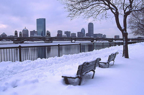 бостон - boston winter snow massachusetts стоковые фото и изображения