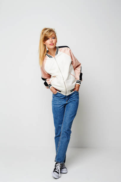 istock Jeans and jacket girl 916492102