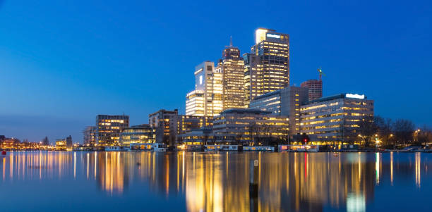 istock 2018Amsterdam night skyline with Rembrandt Tower 916492700