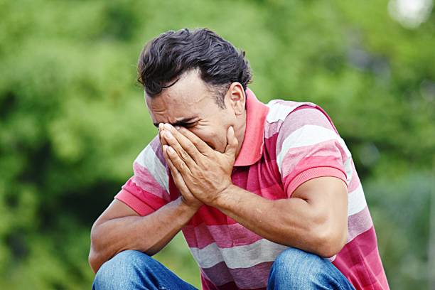 istock Depressed Latino Male 916503576