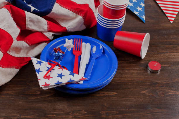 istock patriotic table setting, 4th july, US memorial day, independence day 916661102