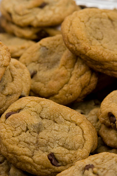 istock chocolate chip cookies hot to go 91669505