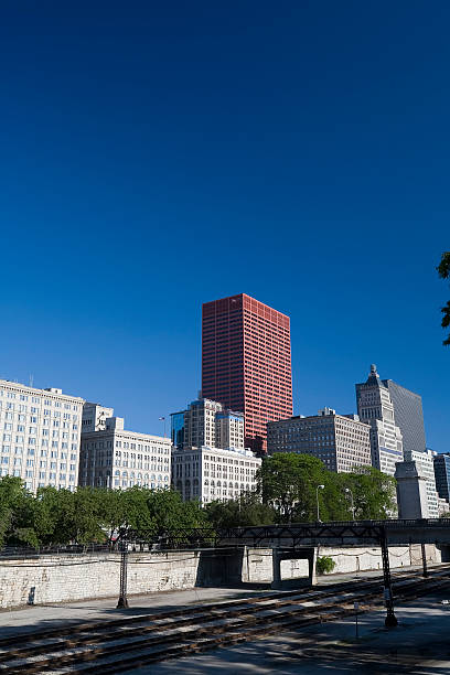 istock Chicago Michigan Avenue Skyline 91672686