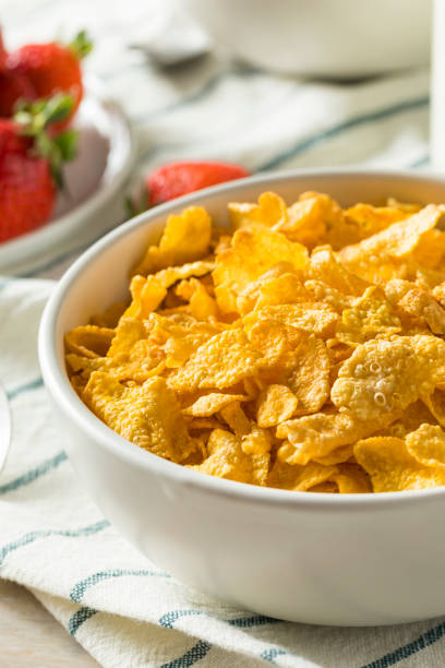 istock Healthy Corn Flakes with Milk for Breakfast 916731042