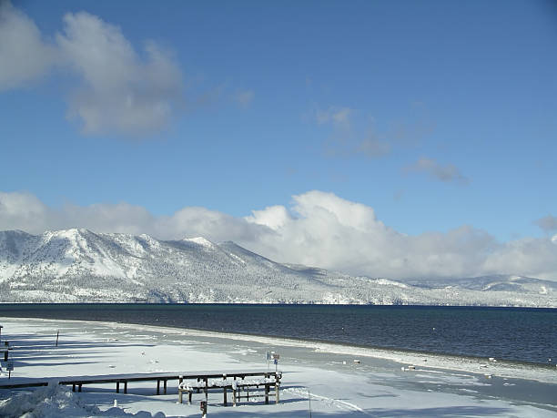 Lake Tahoe invierno - foto de stock