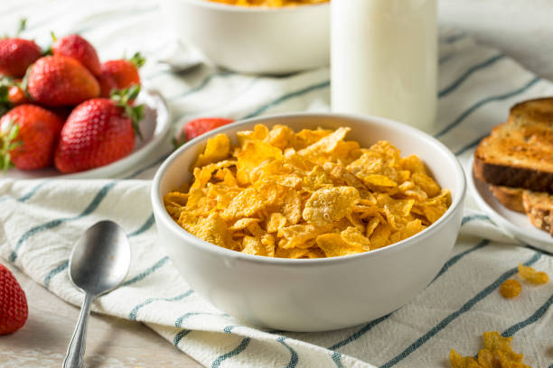 istock Healthy Corn Flakes with Milk for Breakfast 916735870