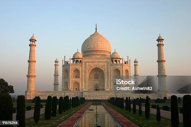 Taj Mahal - Fotografias de stock e mais imagens de Fotografia - Imagem - Fotografia - Imagem, Horizontal, Imagem a cores