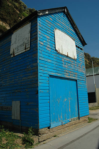 衣ブルーのボートハウス ストックフォト