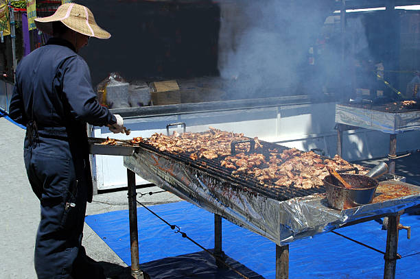 pollo a la barbacoa - rubbing spice rib barbecue fotografías e imágenes de stock