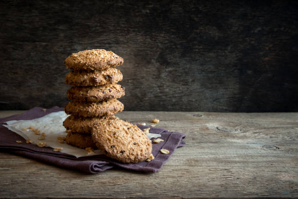 istock Homemade oatmeal cookies 916833048