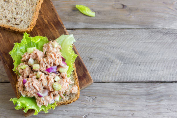 istock Tuna salad sandwich 916833092