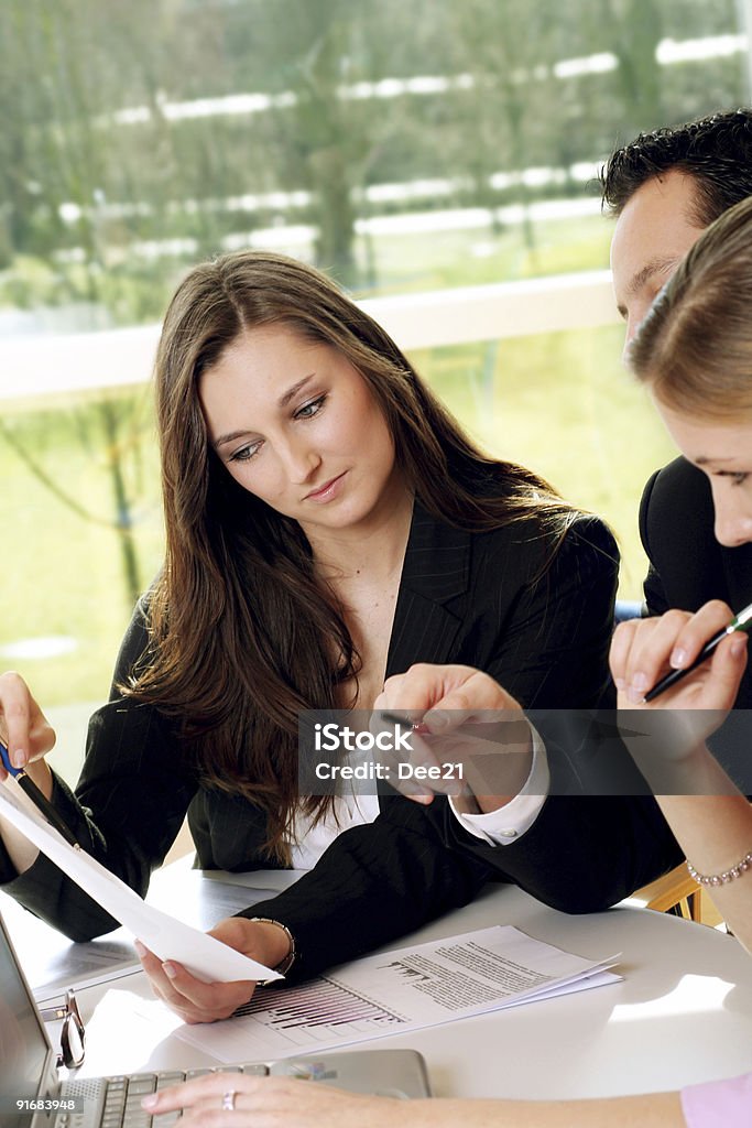 Equipe de negócios bem sucedido wokring - Foto de stock de Adulto royalty-free