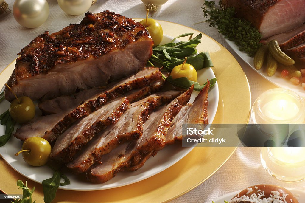 Natale di carne di maiale alla griglia - Foto stock royalty-free di Natale