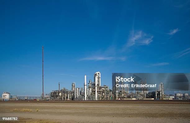 Refinery 11 Stock Photo - Download Image Now - Air Pollution, Business, Carbon Dioxide