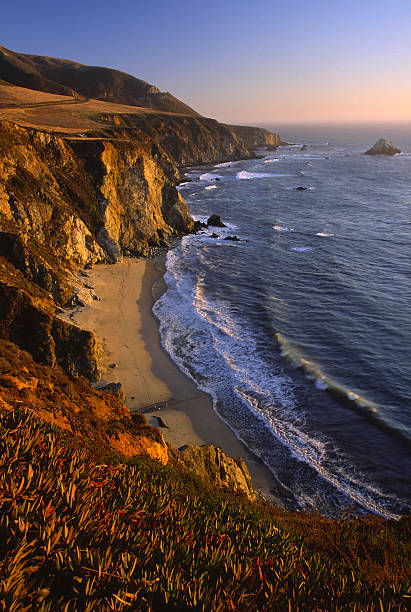 istock Evening light at Pacific Coast of California 91689123