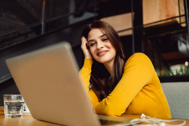 happy woman using digital laptop in cafe. - 3675 imagens e fotografias de stock