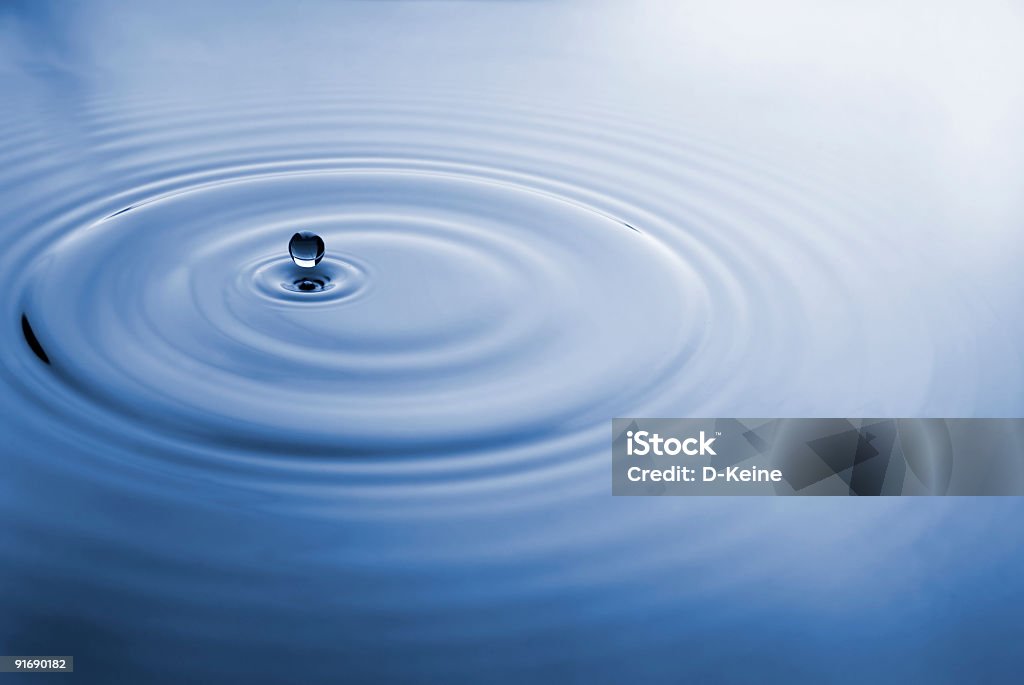 L'acqua - Foto stock royalty-free di Acqua