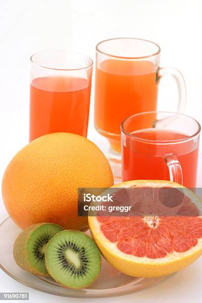 Foto de Grapegruit E Com Suco De Kiwi e mais fotos de stock de Alimentação Saudável - Alimentação Saudável, Amarelo, Antioxidante