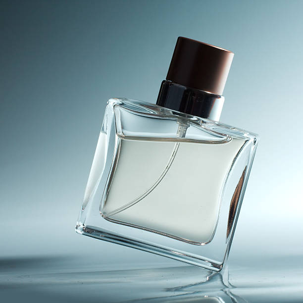 9,400+ Square Perfume Bottle Stock Photos, Pictures & Royalty-Free ...