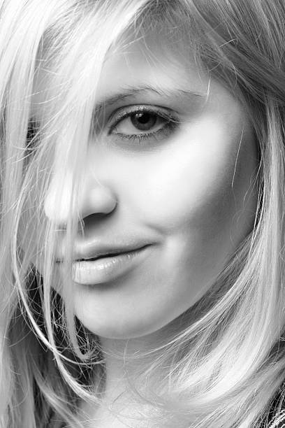 istock Pretty woman black and white 91691226