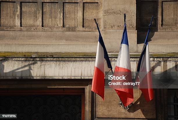 Flaga Francji - zdjęcia stockowe i więcej obrazów Architektura - Architektura, Bez ludzi, Biały