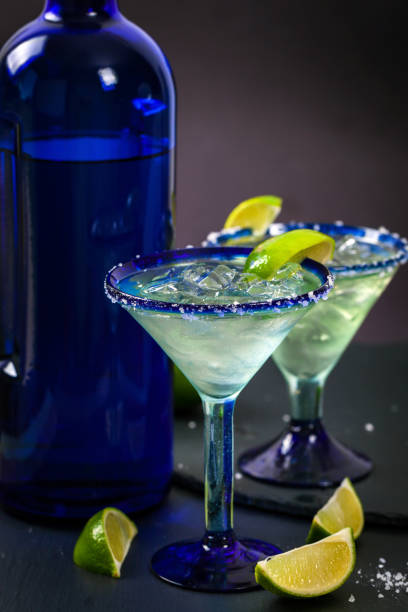istock Margarita Alcoholic Cocktail 916938440