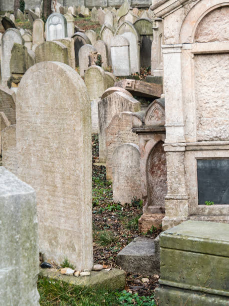 istock Old Jewish Cemetery from 1787, Prague 916946150