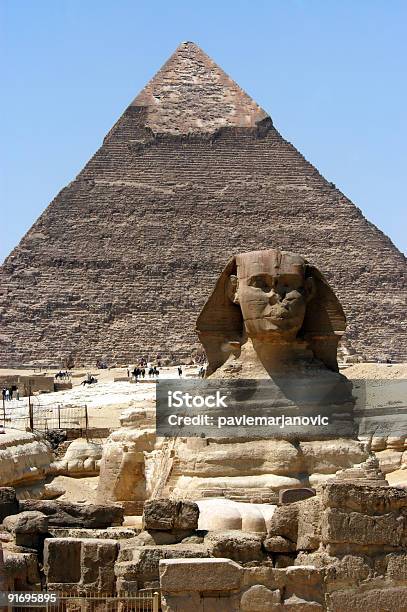Wielki Sfinks W Kairze - zdjęcia stockowe i więcej obrazów Afryka - Afryka, Archeologia, Architektura