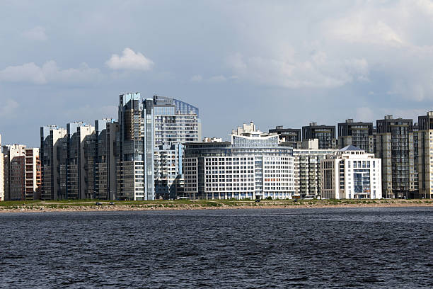 istock modern city of sankt-peterburg 91696576