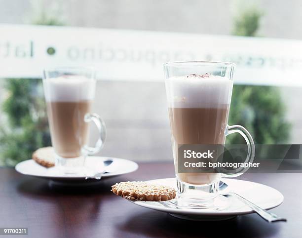 Caffe Latte Xxl Erhältlich Stockfoto und mehr Bilder von Beige - Beige, Beistelltisch, Braun