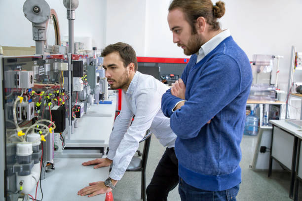 istock Students working in laboratory of renewable energy. 917014244