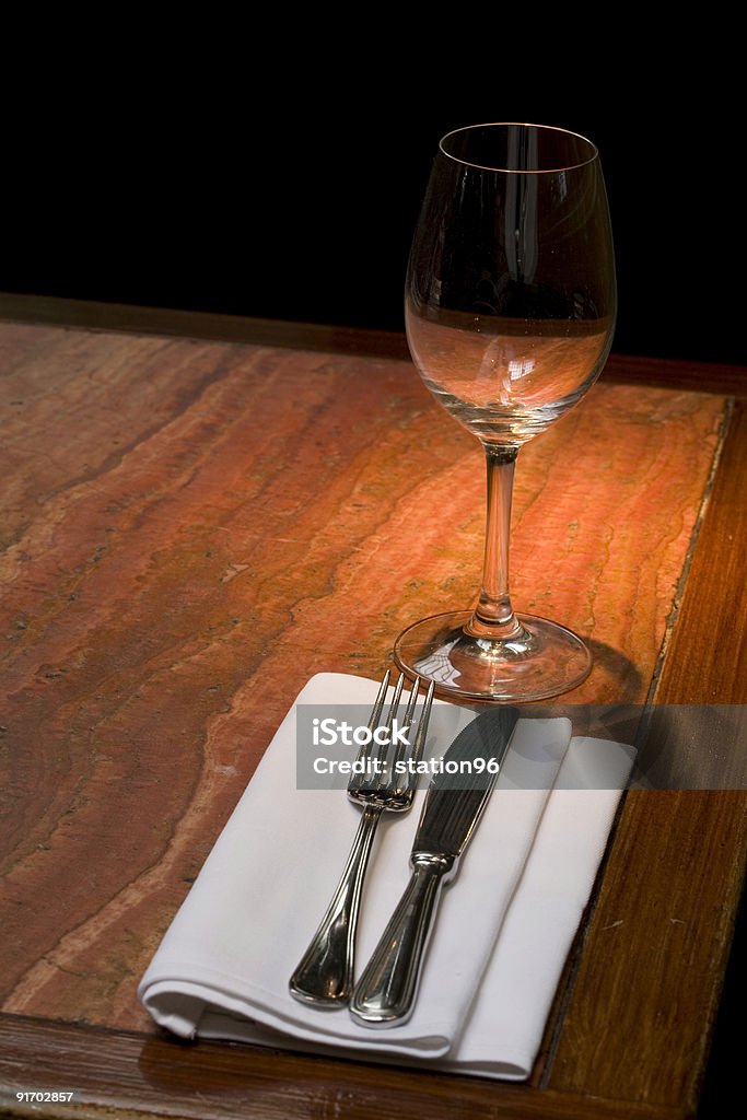 レストランのテーブル - カトラリーのロイヤリティフリーストックフォト