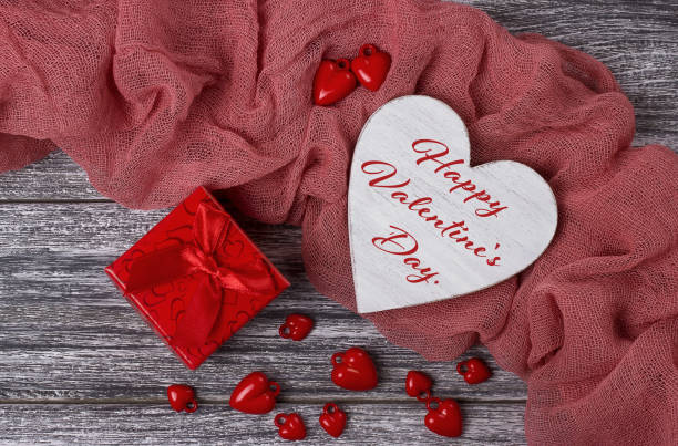 istock Valentines day greeting card with lettering Happy Valentines day. 917034580