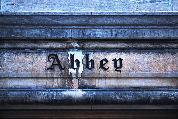 istock Building entrance detail and weathered wall 91704239