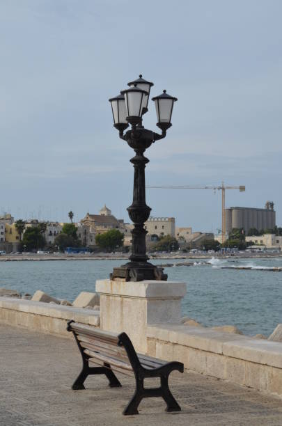 istock Image of a characteristic streetlight. 917060402
