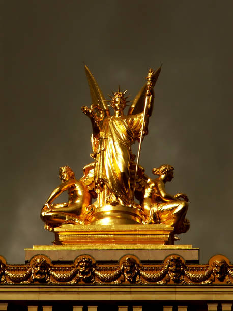 istock Roof monument at the Opera - Paris 917070776
