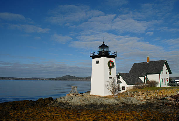 natal no grindle point lighthouse - new england camden maine lighthouse maine - fotografias e filmes do acervo