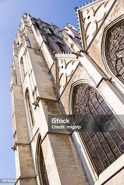 Foto de Catedral De Bruxelas e mais fotos de stock de Arquitetura - Arquitetura, Azul, Bélgica