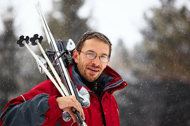 istock Skier portrait and snowfall 91712323