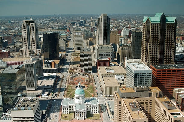 istock Downtown St. Louis, Missouri 91713292