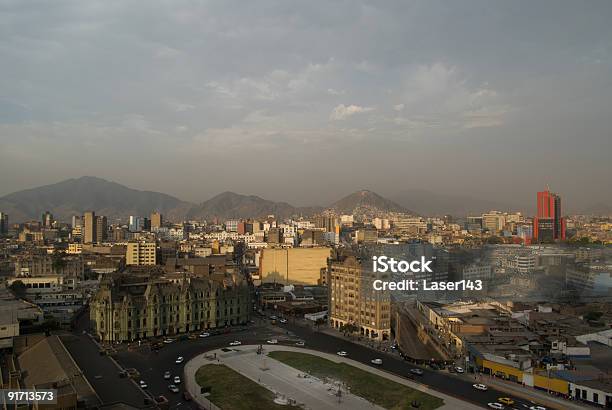 Photo libre de droit de Vue Matinale De Lima banque d'images et plus d'images libres de droit de Amérique du Sud - Amérique du Sud, Bâtiment vu de l'extérieur, Capitales internationales