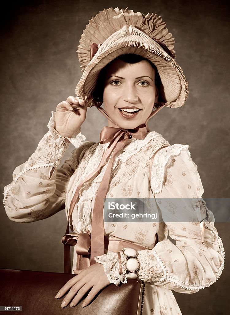 Retrato de uma mulher jovem - Foto de stock de 1920-1929 royalty-free