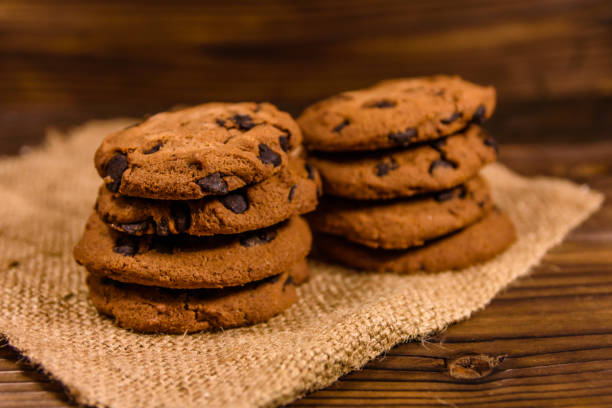 istock Chocolate chip cookies on sackcloth on a wooden table 917153168