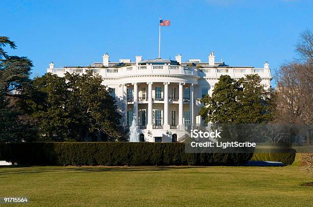 White Haus Stockfoto und mehr Bilder von Amerikanische Kontinente und Regionen - Amerikanische Kontinente und Regionen, Architektonische Säule, Architektur