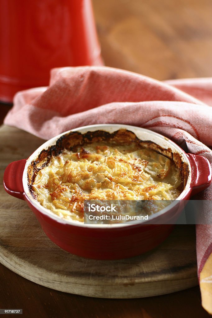 Gratin Dauphinois - Foto de stock de Assado no Forno royalty-free