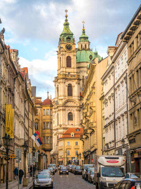 プラハの聖ニコラス教会 - national landmark international landmark cityscape tower ストックフォトと画像